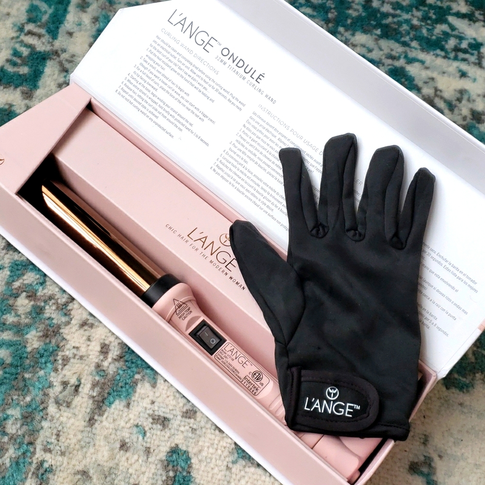 NWT!! L'Ange Curling Wand w/Glove in box